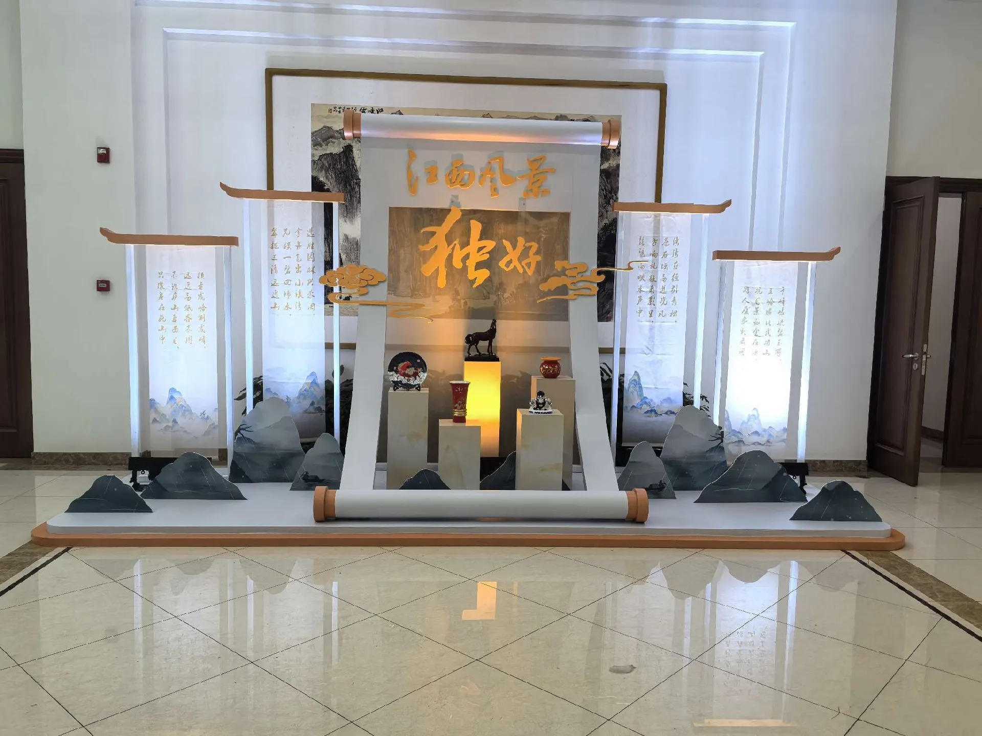 木质特装 - 设备租赁